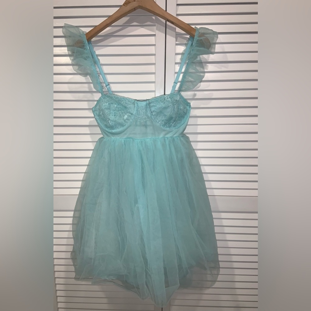 Forever 21 Mint Green Dress Medium